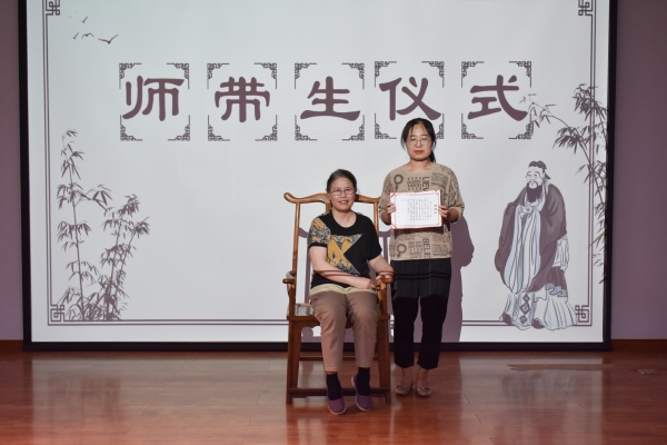 杨勤英 张翠玲.jpg