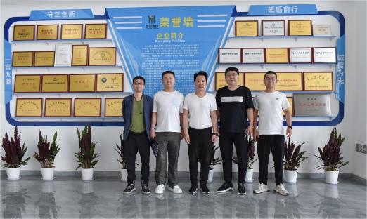 接待泰初集团莅临尊龙凯时集团旅行指导